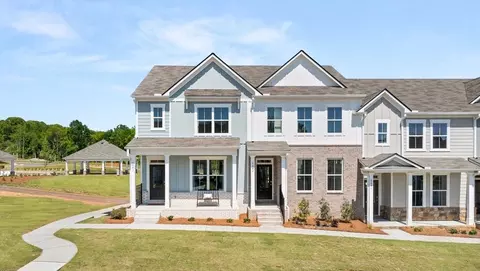 6626 Corryton St, Flowery Branch, GA 30542