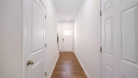 Entry Way - 2002 10th St SE, Hickory, NC 28602 photo 1 of 5