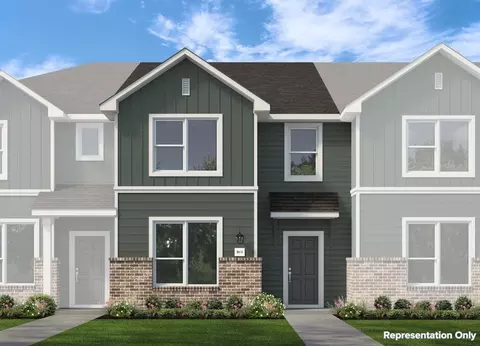 2303 Seven Oaks Blvd, Tomball, TX 77375