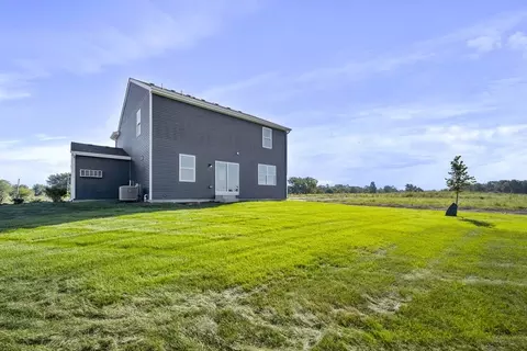 Exterior - 446 Bricker St, Hebron, IN 46341 photo 3 of 3