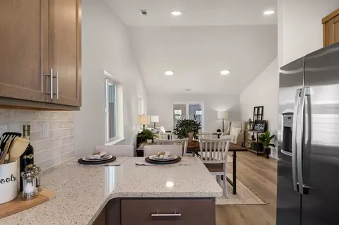 Kitchen - Simpson Parkway, Cheney, WA 99004 photo 3 of 4