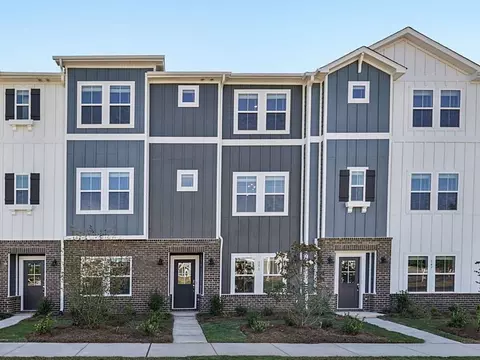 Exterior - 331 Golden Maple Ct, Fort Mill, SC 29708 photo 2 of 3