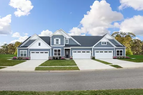 Exterior - 2264 Esplanade St, Union, KY 41091 photo 4 of 7