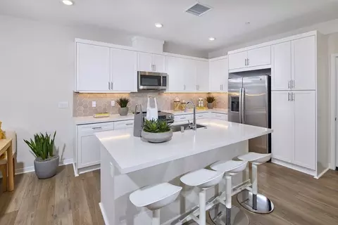 5911 Rockport Rd, Eastvale, CA 92880