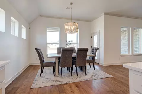 Dining - 7201 E Oakland St, Broken Arrow, OK 74014 photo 1 of 2