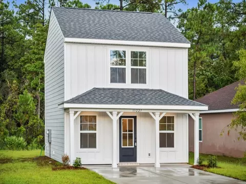 14987 Rowan Oak St, Gulfport, MS 39503