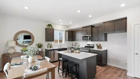 Kitchen - 21729 SE Stromboli Ln, Bend, OR 97702 photo 2 of 6