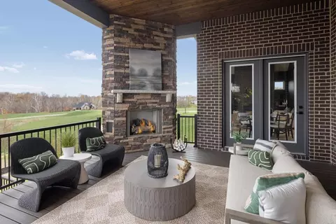 Exterior - 561 Bluestem Dr, Edgewood, KY 41017 photo 11 of 12
