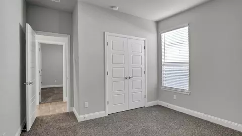 Bedroom - 1821 Laurel St, Denton, TX 76205 photo 7 of 17