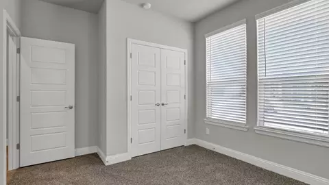 Bedroom - 1821 Laurel St, Denton, TX 76205 photo 4 of 17