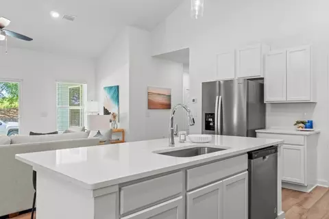 Kitchen - 87 Arrowwood Blvd, Freeport, FL 32439 photo 1 of 3
