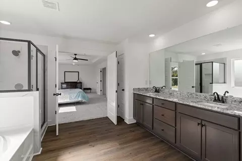 Entry Way - 87 Arrowwood Blvd, Freeport, FL 32439 photo 7 of 9