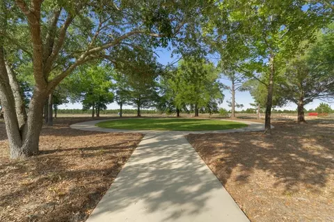 View/Area - 87 Arrowwood Blvd, Freeport, FL 32439 photo 3 of 10
