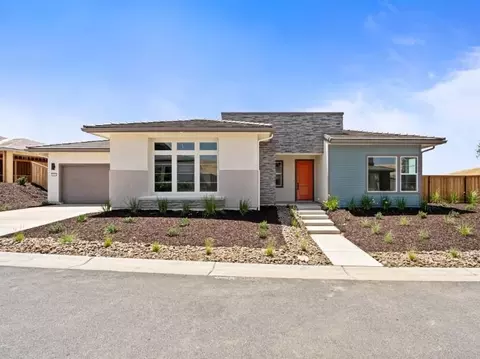 8388 Iron Creek Dr, Friant, CA 93626