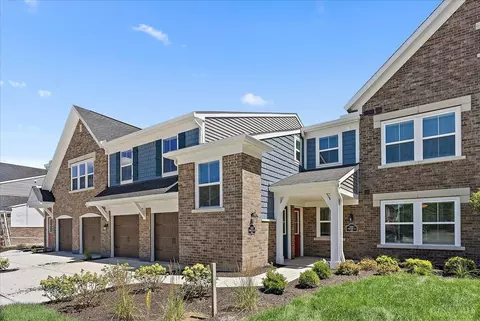 5890 Parkview Ln UNIT 302, Milford, OH 45150