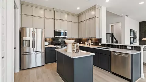 Kitchen - 931 Cherrystone Loop, Buda, TX 78610 photo 3 of 3