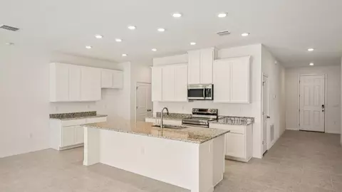 Kitchen - 271 Marion Oaks Blvd, Ocala, FL 34473 photo 3 of 4
