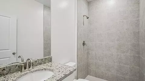 Bath - 271 Marion Oaks Blvd, Ocala, FL 34473 photo 4 of 6