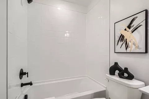 Bath - 15185 W 68th Pl, Arvada, CO 80007 photo 3 of 13