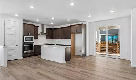 9129 Fowler Peak Ct, Englewood, CO 80112