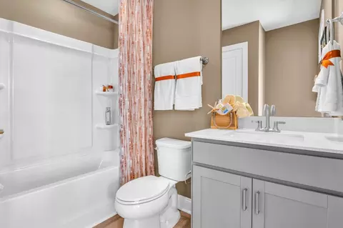 Bath - 104 Cascade Dr, Conway, SC 29527 photo 5 of 5