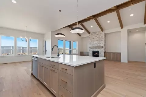 Kitchen - 320 N Palmer Ln, Eagle, ID 83616 photo 4 of 6