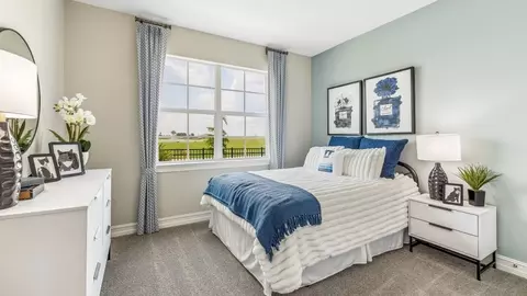 Bedroom - 17962 Shade Tree Loop, Punta Gorda, FL 33982 photo 11 of 12