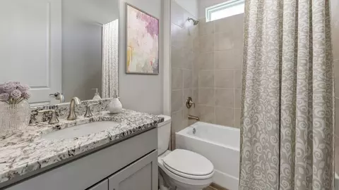 Bath - 17962 Shade Tree Loop, Punta Gorda, FL 33982 photo 3 of 8