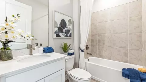 Bath - 17962 Shade Tree Loop, Punta Gorda, FL 33982 photo 8 of 8
