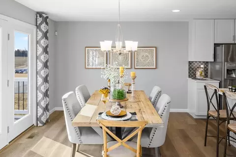 Dining - 29519 Walnut Hollow Dr, Wright City, MO 63390 photo 2 of 4