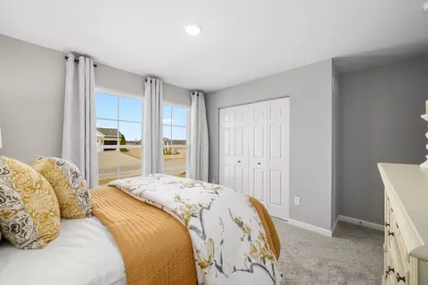 Bedroom - 29519 Walnut Hollow Dr, Wright City, MO 63390 photo 5 of 13