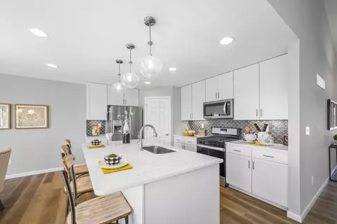 Kitchen - 29519 Walnut Hollow Dr, Wright City, MO 63390 photo 2 of 6