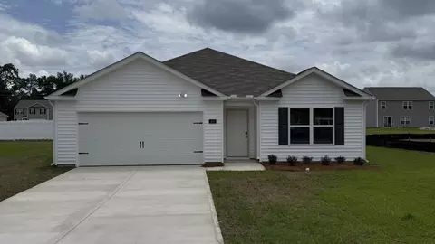 109 Claude St, La Grange, NC 28551