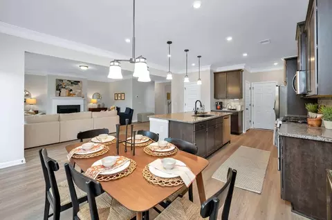 Dining - Quinelle Drive, Perry, GA 31069 photo 11 of 12