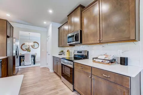 Kitchen - Quinelle Drive, Perry, GA 31069 photo 5 of 28