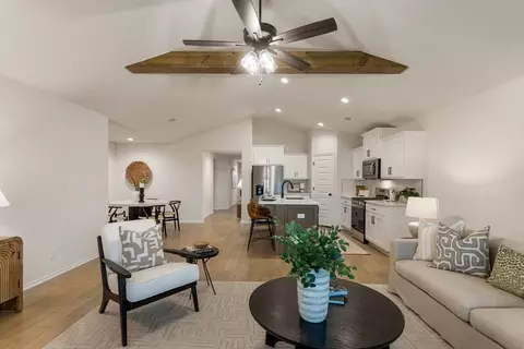 Entry Way - Undisclosed, Broken Arrow, OK 74012 photo 2 of 5