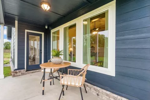 Exterior - Undisclosed, Broken Arrow, OK 74012 photo 11 of 14