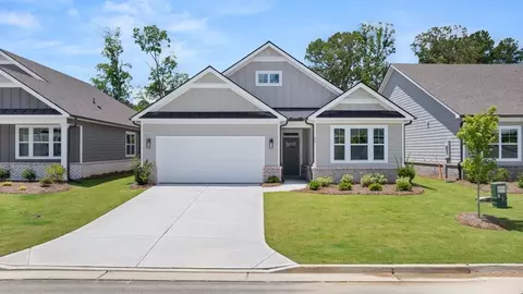 75 Lakeview Pt, Dallas, GA 30157