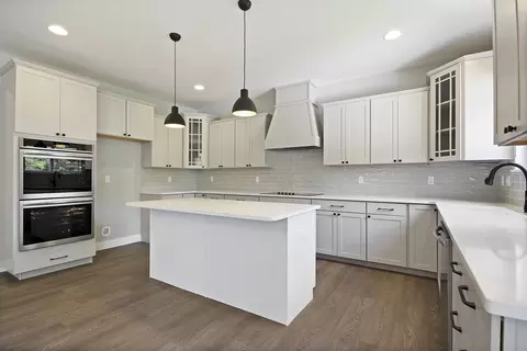 Kitchen - Everglades Dr, Ashland, MO 65010 photo 2 of 4