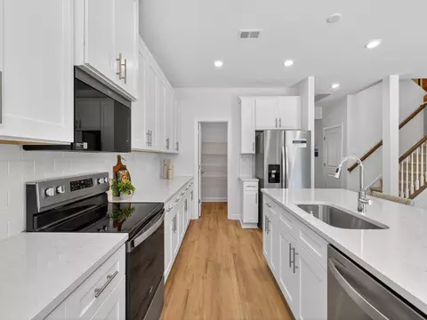 2154 Sunflower Cir, Newton, NC 28658