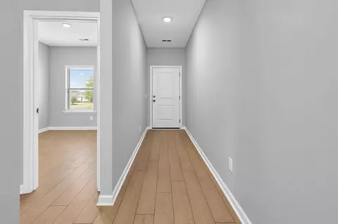 Entry Way - 136 Labrador Ln, Harvest, AL 35749 photo 1 of 3