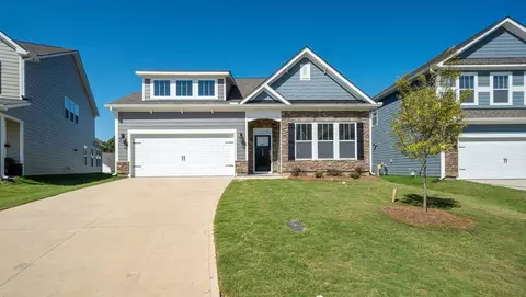 133 Scarlet Leaf Ln, Greenville, SC 29607