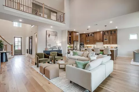 Living - 2100 Baxter Rd, Celina, TX 75009 photo 2 of 10