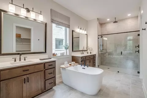 Bath - 2100 Baxter Rd, Celina, TX 75009 photo 2 of 23