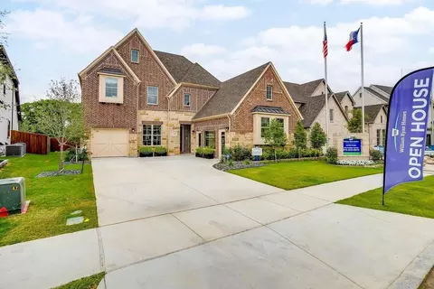 Exterior - 2100 Baxter Rd, Celina, TX 75009 photo 4 of 22