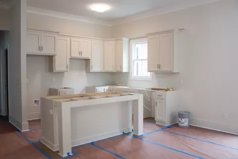 Kitchen - 370 Kempton Ln, Dalton, GA 30721 photo 1 of 4