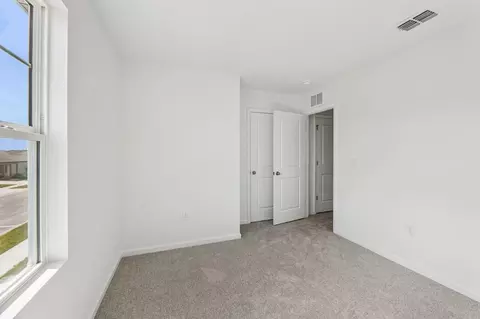 Bedroom - 4800 Toho Shores Dr, Saint Cloud, FL 34772 photo 6 of 9