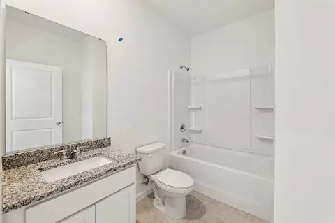 Bath - 4800 Toho Shores Dr, Saint Cloud, FL 34772 photo 2 of 3