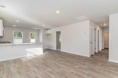 Entry Way - 433 Glacier Way, Conway, SC 29526 photo 2 of 2