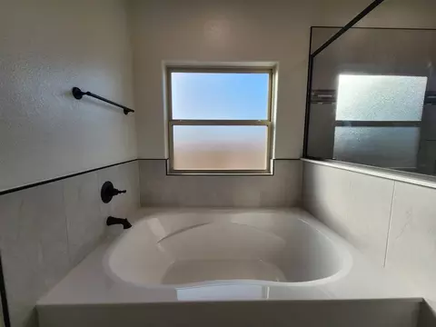 630 Eagle Crst, Salado, TX 76571